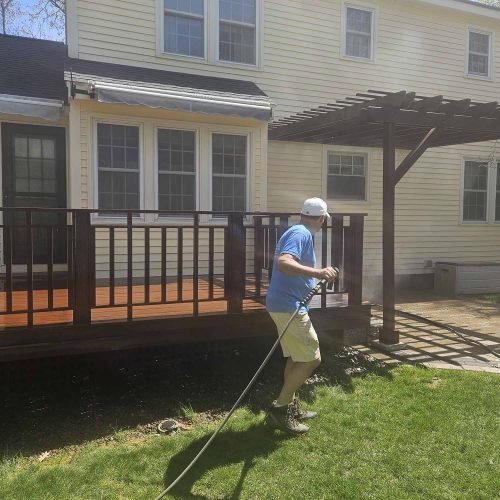 deck-and-fence-painting (1)